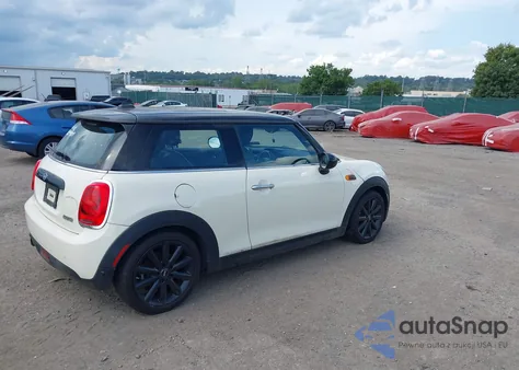 2019 Mini Hardtop Oxford Edition из США, поврежденный, VIN WMWXP5C51K2D72517